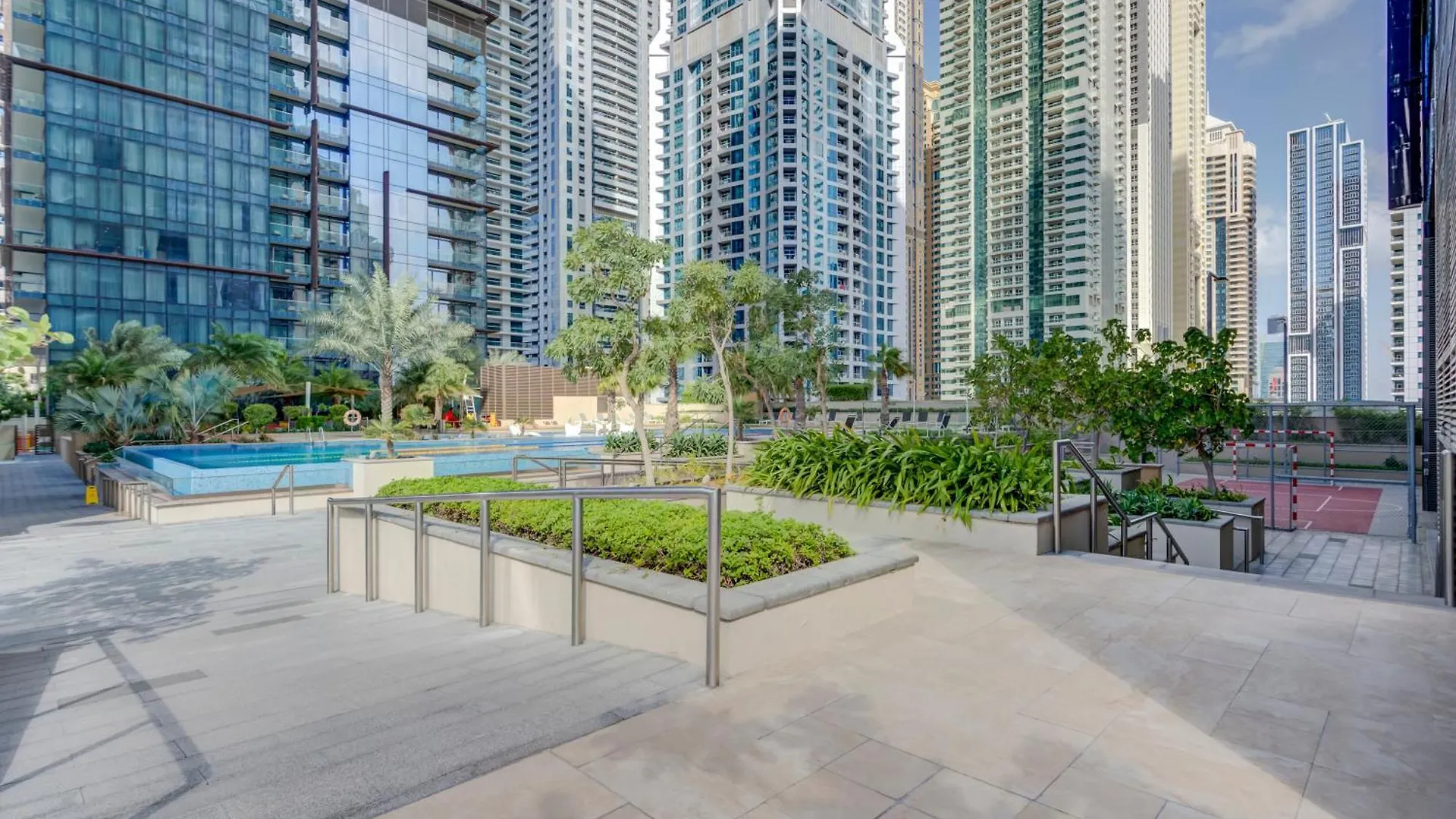 Apartment Serene 1Br Escape With Pool & Gym Access Dubai